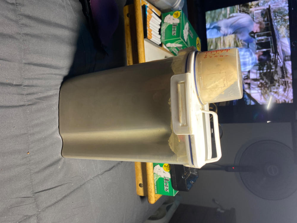 Rogue Rhino Enhanced White Vein Kratom - 255 Grams Powder - Customer Photo From Michele Mitchell