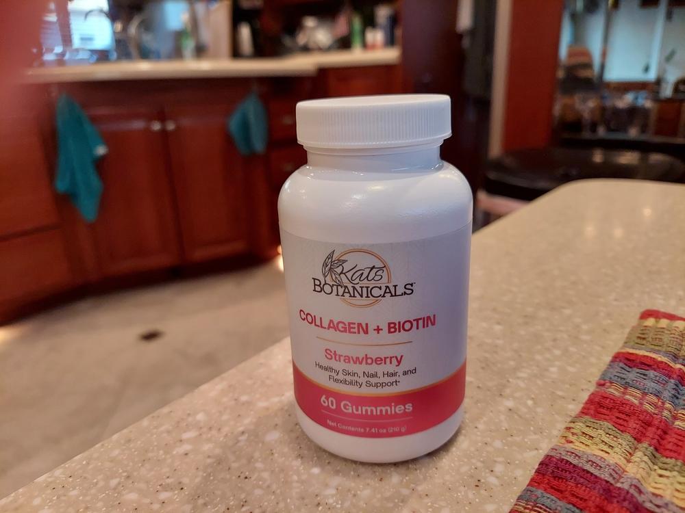 Collagen + Biotin Gummies - Customer Photo From Suzanne W.