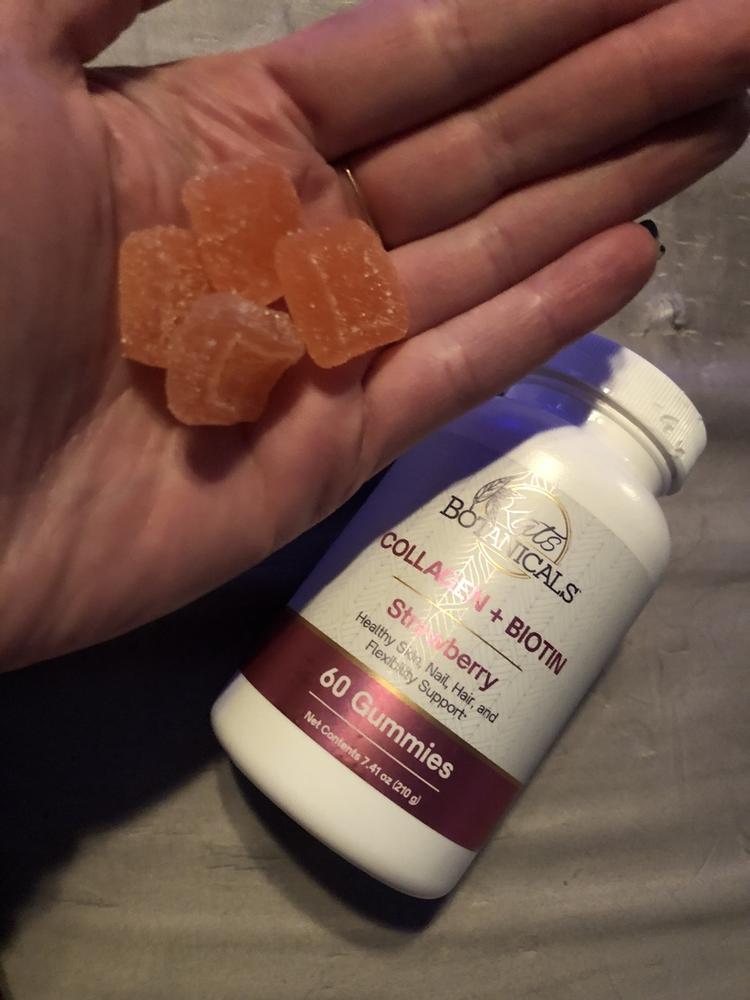 Collagen + Biotin Gummies - Customer Photo From Chelsea H.