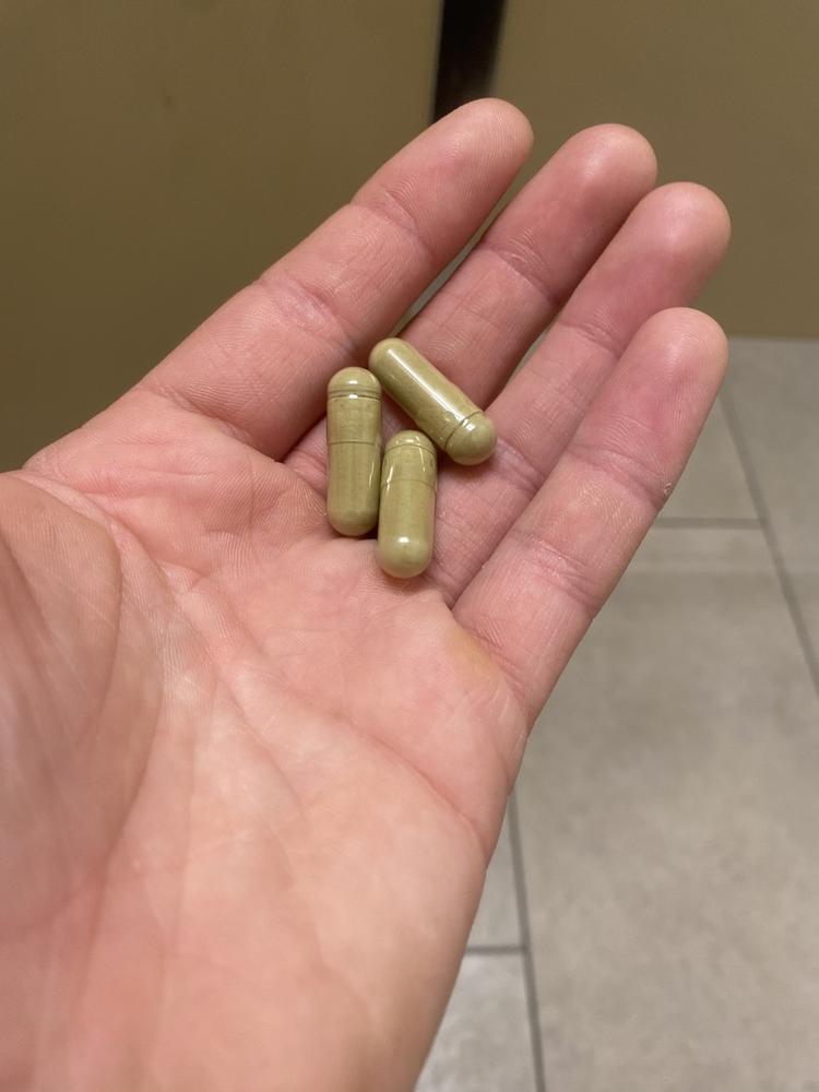 Red Bali Kratom Capsules - 90 Count (54 grams) - Customer Photo From William S.