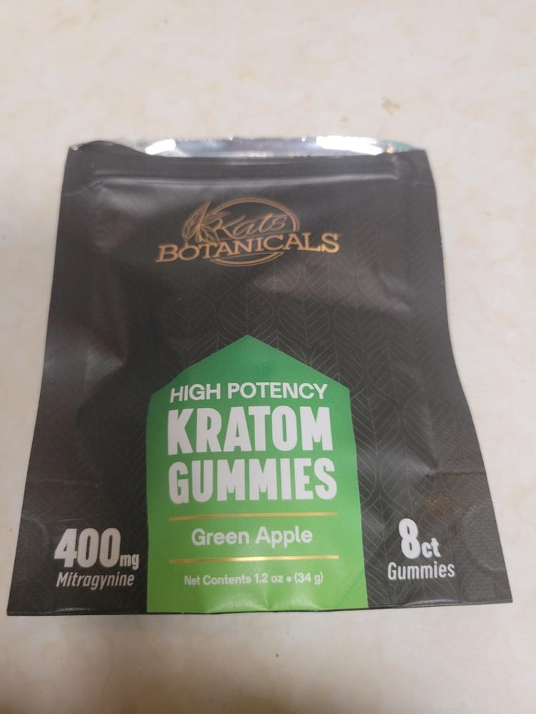 Green Apple Kratom Gummies - Customer Photo From Damon M.
