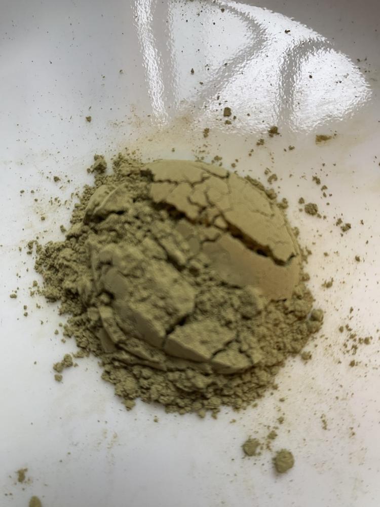 White Elephant Kratom Powder - 250 Grams - Customer Photo From Elizabeth J.
