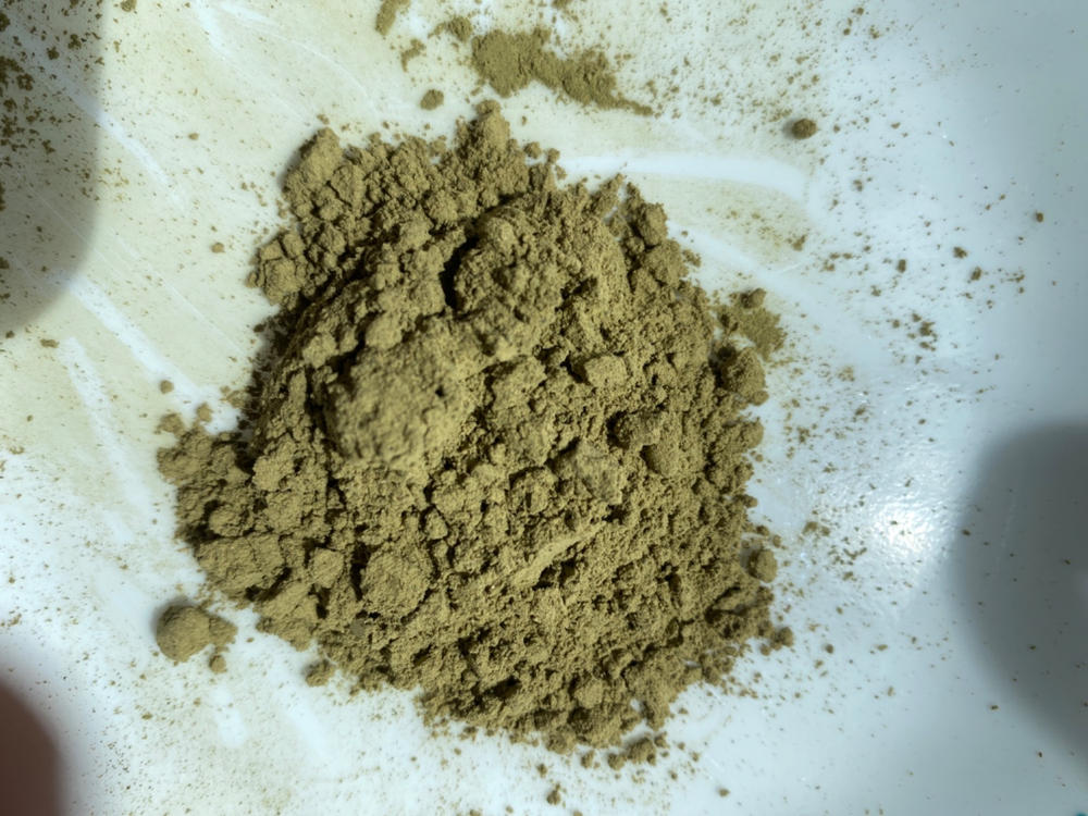 Rogue Elephant Enhanced Red Vein Kratom - 127.5 Grams Powder - Customer Photo From Elizabeth Jay
